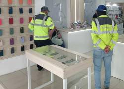Los operativos aduaneros se realizaron en locales comerciales de Quito.