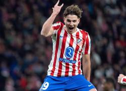 Julián Alvarez celebrando un gol anotado con el Atlético de Madrid ante el Inter de Milán.