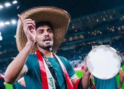 Zaid Tahseen, central de Iraq celebrando el último boleto disponible al Mundial 2026.