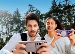 El NOTE 50 Pro destaca por su elegante acabado metálico pulido y su estructura ligera.