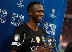 Willian Pacho fue elegido el mejor jugador del partido de vuelta entre Bayern Múnich vs. PSG