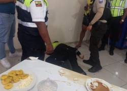 Sicarios asesinan a directivo de la Comisión de Tránsito, dentro de un restaurante en Santo Domingo