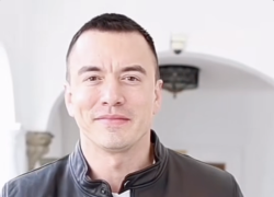 Es la mejor tasa de la historia del Ecuador para que tú puedas tener tu propia casa, destacó Daniel Noboa.