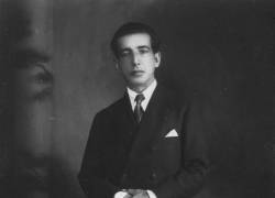 José Ignacio Burbano Rosales ingresó al Servicio Consular en 1925 y fue nombrado cónsul en Perú (Paita), y luego en Colombia (Cali) en 1933. Posteriormente y durante el tiempo que se desempeñó como cónsul en Alemania (Bremen), entre 1937 y 1940, trabajó para salvar la vida de las familias afectadas por el nazismo.