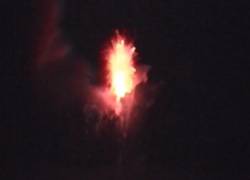 Video registra flujo de lava que desciende del volcán Sangay