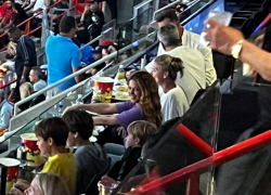 Shakira asistió junto a sus hijos a un evento deportivo en Miami.