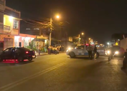 Una mujer fue a visitar a su madre y al salir le dispararon.