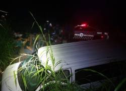 Una camioneta con 27 migrantes ecuatorianos y otras nacionalidades se descarrila en México