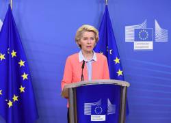 Ursula von der Leyen, presidenta de la Comisión Europea, anunció las medidas en contra de Rusia.