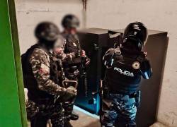 Caja fuerte repleta de dinero en el norte de Quito.