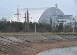 Un reactor de la central de Chernóbil explotó en 1986, causando la peor catástrofe nuclear civil de la historia.