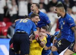 Italia celebra en la final de la Eurocopa.