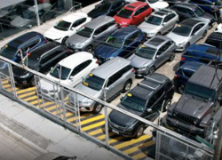 El nuevo director de la ANT, Luis Darío Villacrés, ha confirmado la suspensión temporal de cobros por multas de licencias y matrículas que no están vigentes