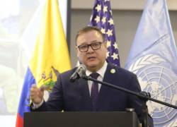 Juan Zapata desmiente que Ecuador sea parte de la ruta de producción del fentanilo.