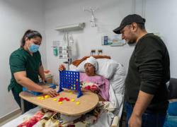 El Departamento de Cuidados Paliativos de Solca Guayaquil, brinda un tratamiento que no solo alivia el dolor, sino que también mejora la calidad de vida del paciente y su entorno.