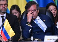 El presidente de Colombia, Gustavo Petro, asiste a la X Cumbre de Jefes de Estado y de Gobierno, en el marco del Foro de Alto Nivel CELAC-África, en Bogotá, el 21 de marzo de 2026.