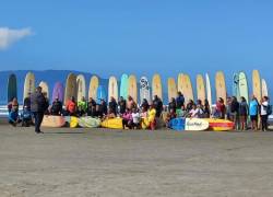 El primer campamento de surf inclusivo llega a Ecuador