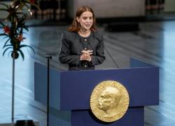 Ana Corina Sosa, hija de Maria Corina Machado recogió el Premio Nobel de la Paz en nombre de su madre.