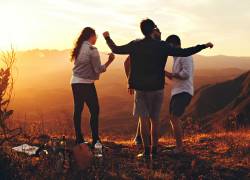 Horóscopo viernes 8 de diciembre: Aries, Leo y Capricornio buenas noticias