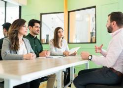 Oportunidades laborales en importantes empresas.