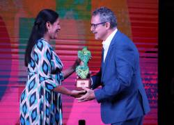 Mototaxis con energía solar, electricidad a base de plantas y recuperación de alimentos para niños en extrema pobreza fueron parte de los proyectos ganadores en la décima edición de Premios Verdes.