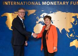 FMI alcanza acuerdo con Ecuador para un crédito por USD 4.000 millones.