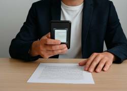 WhatsApp tiene una nueva opción para escanear documentos. ¿Cómo hacerlo de forma segura?