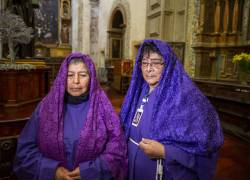 Vista de verónicas que acompañan la figura del Jesús del Gran Poder en el Covento de San Francisco este viernes en Quito (Ecuador).