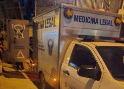 Según información policial, los restos de los adolescentes fueron encontrados dentro de varios sacos de yute.