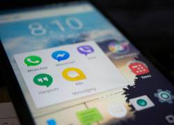 En estos dispositivos, la app de mensajería de Meta no podrá abrirse ni actualizarse, por lo que se recomienda a los usuarios respaldar su información mediante copias de seguridad.