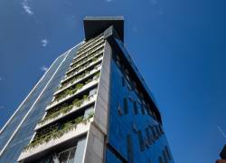Los sistemas de GO Quito Hotel contribuyen a la sostenibilidad a través de la eficiencia energética.