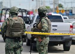 El coronel de las Fuerzas Armadas del Ecuador Porfirio Cedeño fue abatido a tiros el viernes cerca de la Penitenciaría del Litoral en Guayaquil.