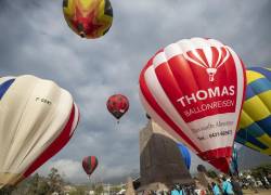 Revocan permiso de operación de globos en festival de Quito por incidente con cable de electricidad