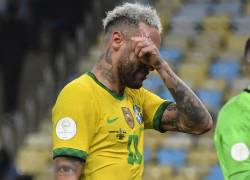 Neymar llora después de la derrota ante Argentina en la Copa América