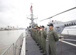 Los postulantes deben ser ecuatorianos de nacimiento o hijos de padres ecuatorianos.