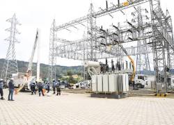 Fotografía que muestra una de las estructuras de generación eléctrica de EERSSA en la provincia de Loja.