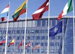 Finlandia se convierte en miembro de la OTAN, pero Rusia promete tomar contramedidas