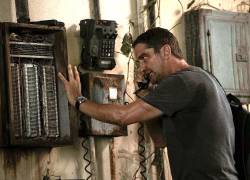Fotograma de la película de acción Plane, interpretada por Gerard Butler.