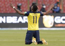 Michael Estrada celebra la victoria frente a Paraguay.