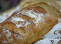 Microvistazo | Leche, pan y fideo procesados dejarán de tener IVA 0% en Ecuador