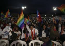 Ayer concluyó la campaña electoral con multitudinarias caravanas y eventos.