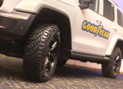 Diversos modelos de neumáticos se comercializan en el mercado ecuatoriano.