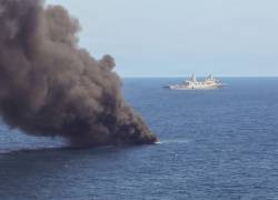Las fuerzas estadounidenses durante la interceptación y explosión de un barco ecuatoriano.