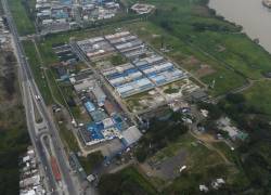Foto aérea del complejo penintenciario de Guayaquil. La Cárcel Regional y la Penintenciaría están una a lado de la otra, lo que ocasiona los enfrentamientos.