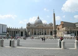 El Vaticano ha pedido a Italia que revise una serie de puntos del proyecto de ley contra la homofobia.