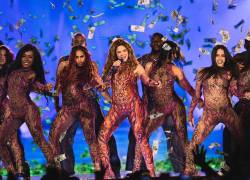 La artista colombiana cerró su primer show en Quito tras dos horas de espectáculo, en las que interpretó 29 canciones que recorrieron toda su trayectoria.