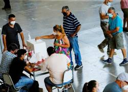 Centros de votación abren en Chile para la segunda vuelta de la elección presidencial