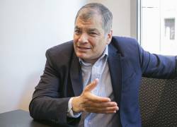 El expresidente Rafael Correa también se pronunció y dirigió un mensaje directo a Aguiñaga.