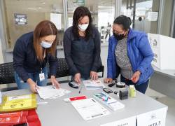 Al no ser adheridos a ni un partido político ni número de listas, se hizo un sorteo público para definir el orden de los candidatos al CPCCS.