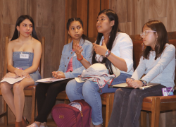 La Fundación Inspiring Girls Ecuador, reconocida por ser una organización y red internacional que busca el empoderamiento de las niñas y jóvenes, seleccionó a la Primera Joven Embajadora.